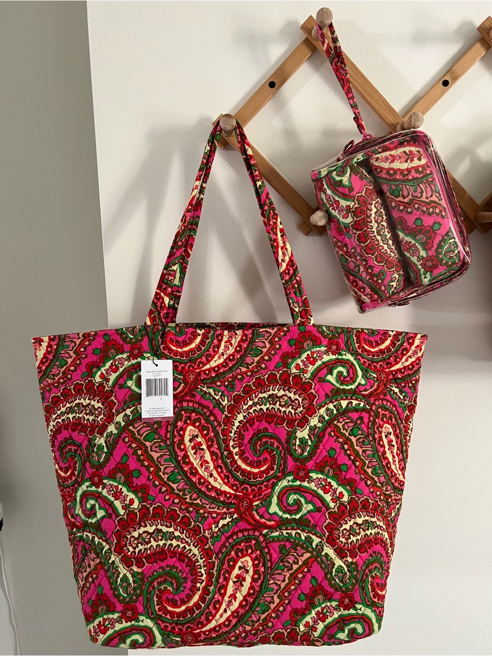 Vera Bradley Capri Pink Essential Grand Tote & Toiletry Pouches